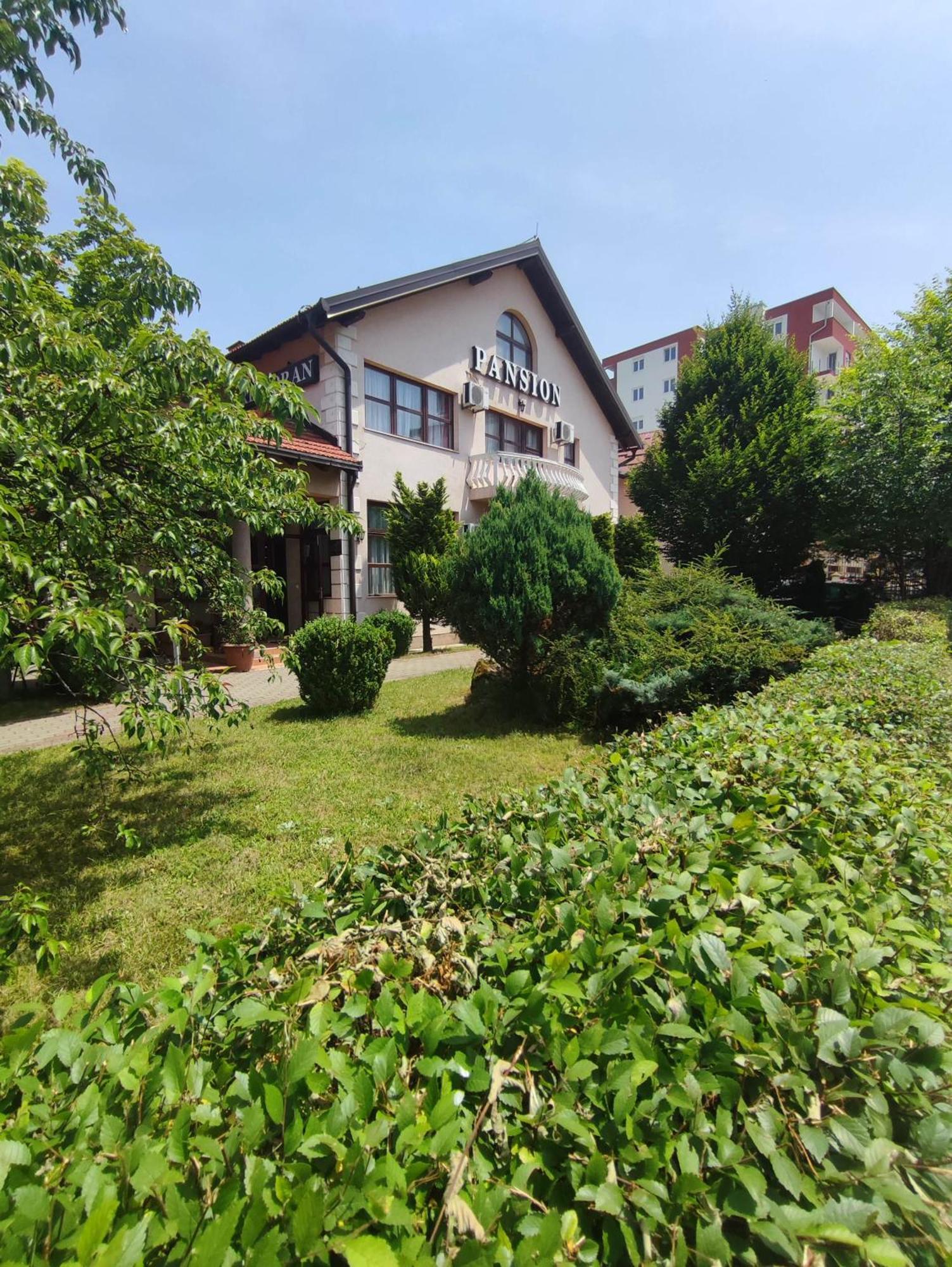 Pansion Kamin Bed & Breakfast Lukavica Dış mekan fotoğraf